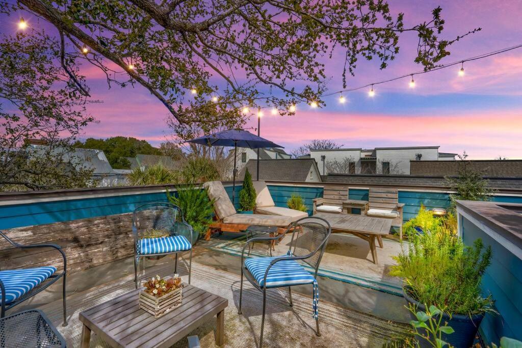צ'רלסטון Elegant Sunlit Home With Private Rooftop Oasis מראה חיצוני תמונה
